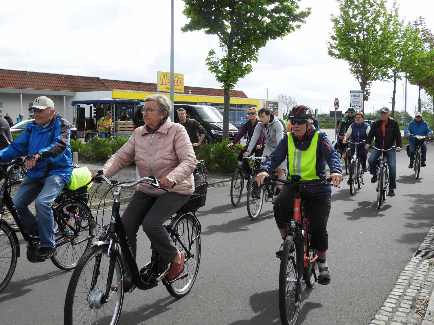 Brück, Planebruch, Golzow, Fahrradweg, Demo